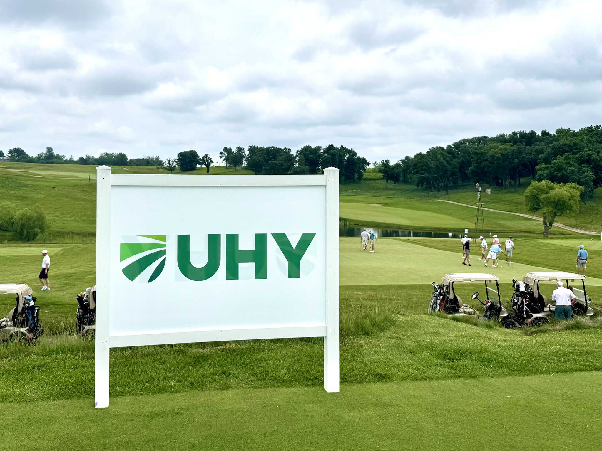 UHY Branding
